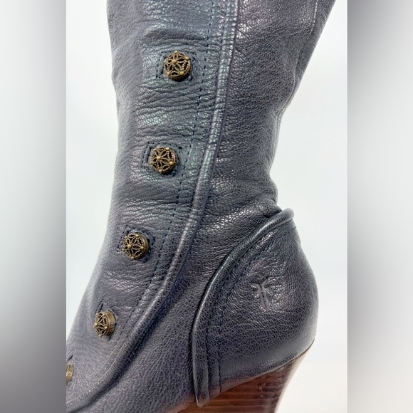 SOLD OUT ❤️ Frye RARE Heeled Leather Marissa Button Boots - Picture 6 of 13